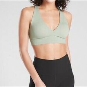 Athleta Yin Bra 32 d/dd opal green